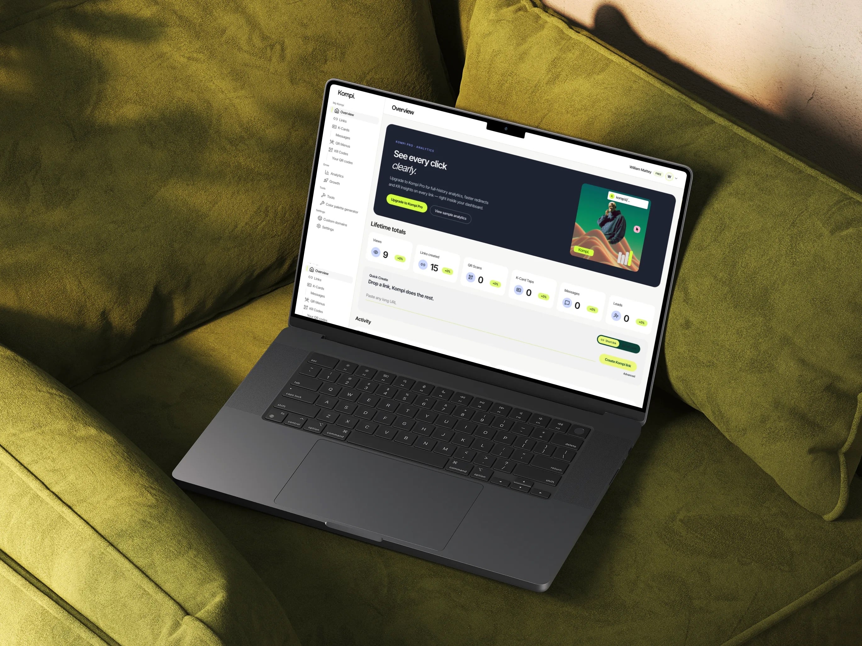 Kompi.App on a laptop